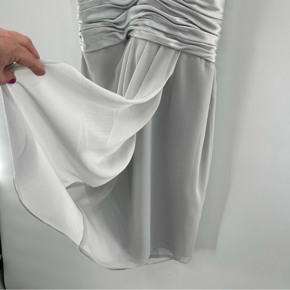 Maggie London Light Grey Silver Halter Tie Faux Wrap Chiffon Mini Dress Size 8 - Picture 3 of 5